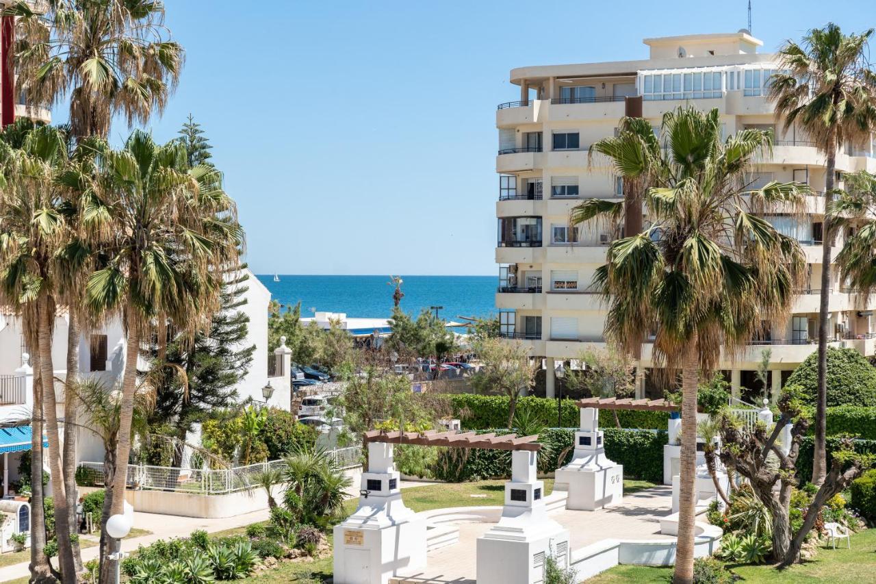 Townhouse Beachside ฟูเอนฮิโรลา ภายนอก รูปภาพ